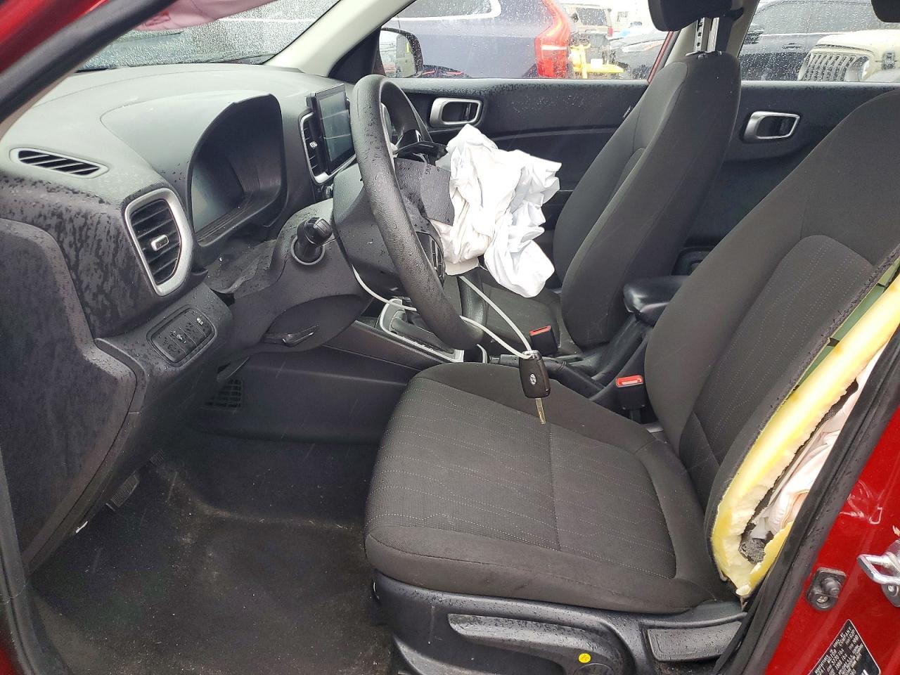2024 Hyundai Venue Se - Image 7