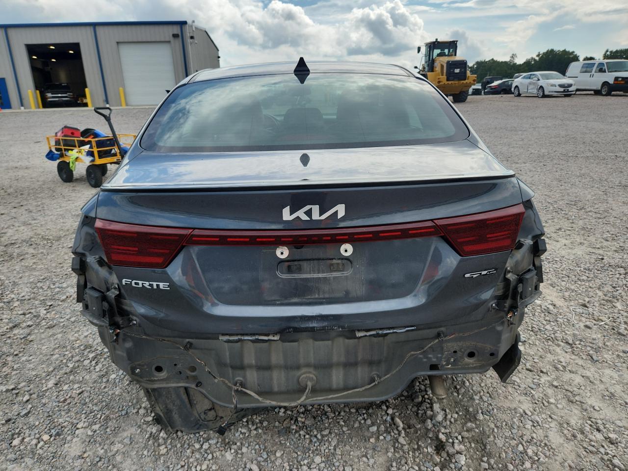 2022 Kia Forte Gt Line - Фото 6