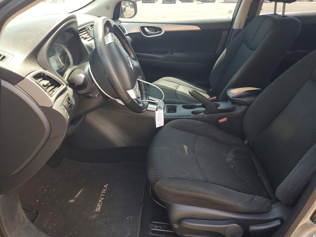 2013 Nissan Sentra S - Image 7