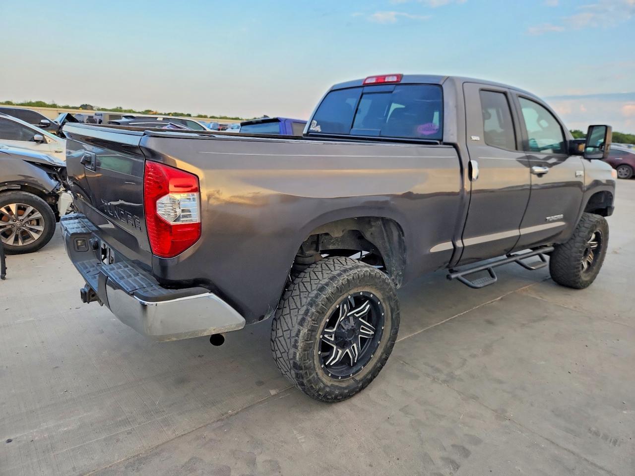 2015 Toyota Tundra Sr5 - Фото 3
