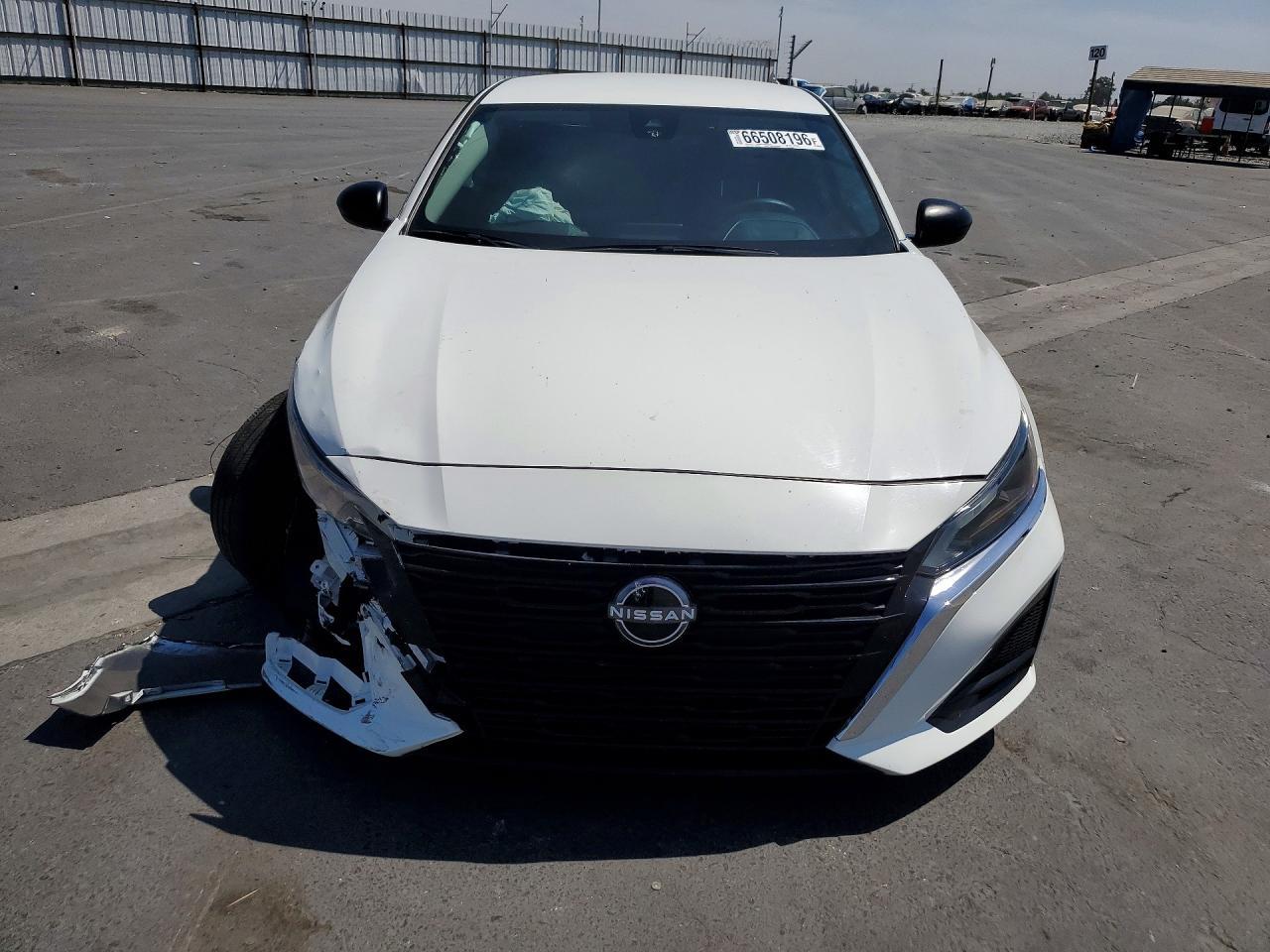 2024 Nissan Altima S - Image 5