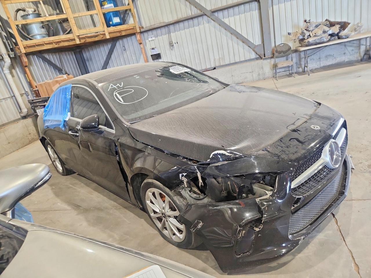 2021 Mercedes-Benz A 220 4Matic - Фото 4