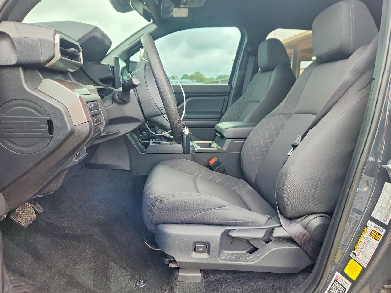 2024 Toyota Tacoma Sr5 - Image 7