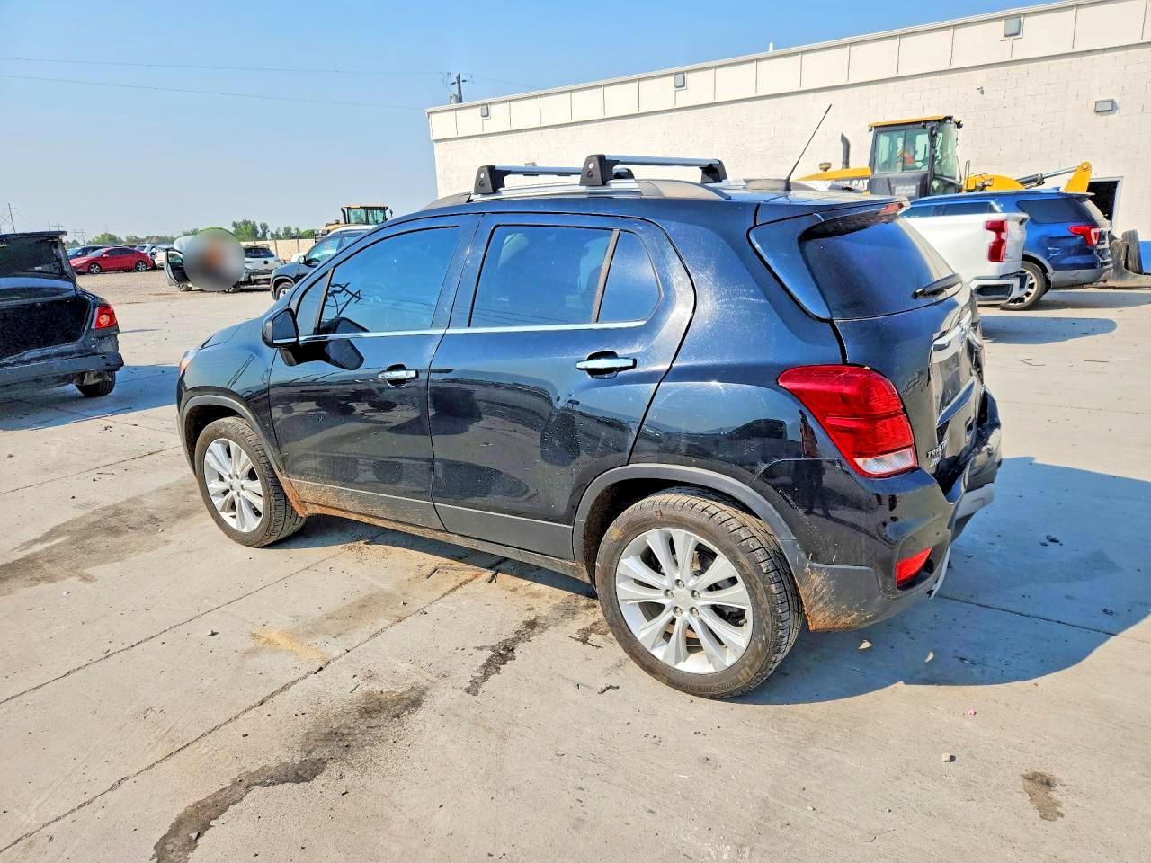2019 Chevrolet Trax Premier - Image 2