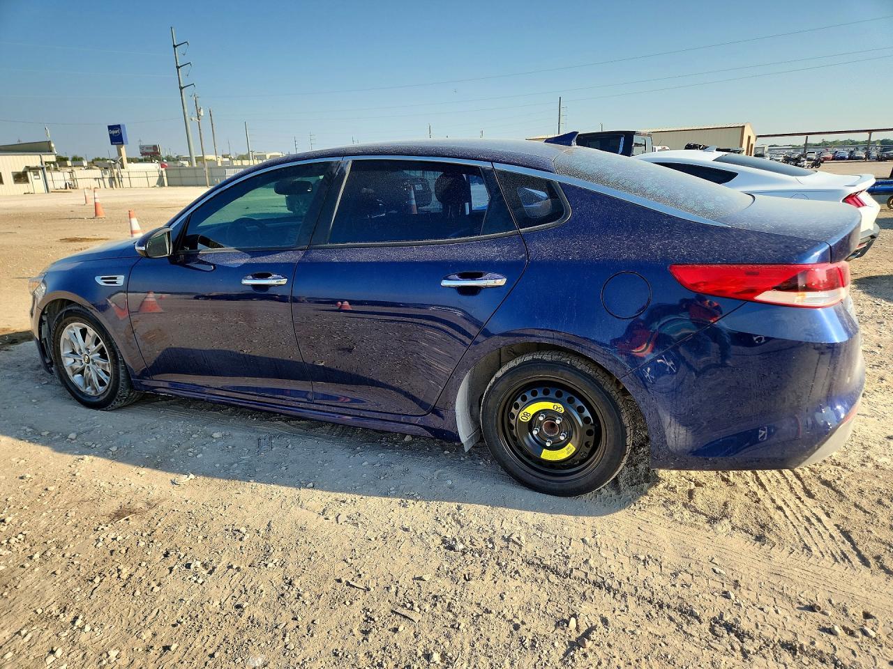 2017 Kia Optima Lx - Фото 2