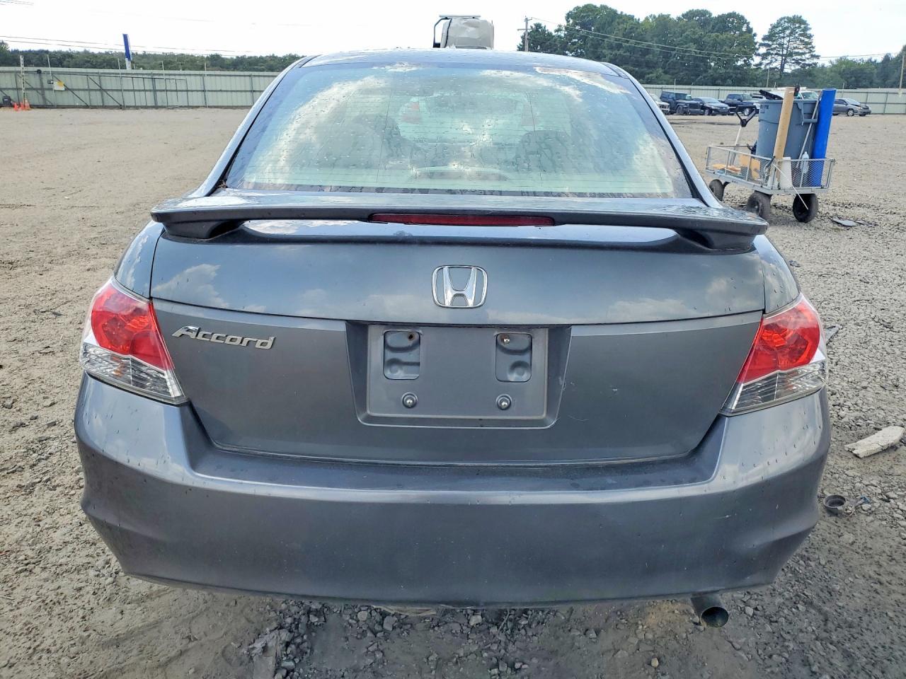 2010 Honda Accord Lx - Image 6