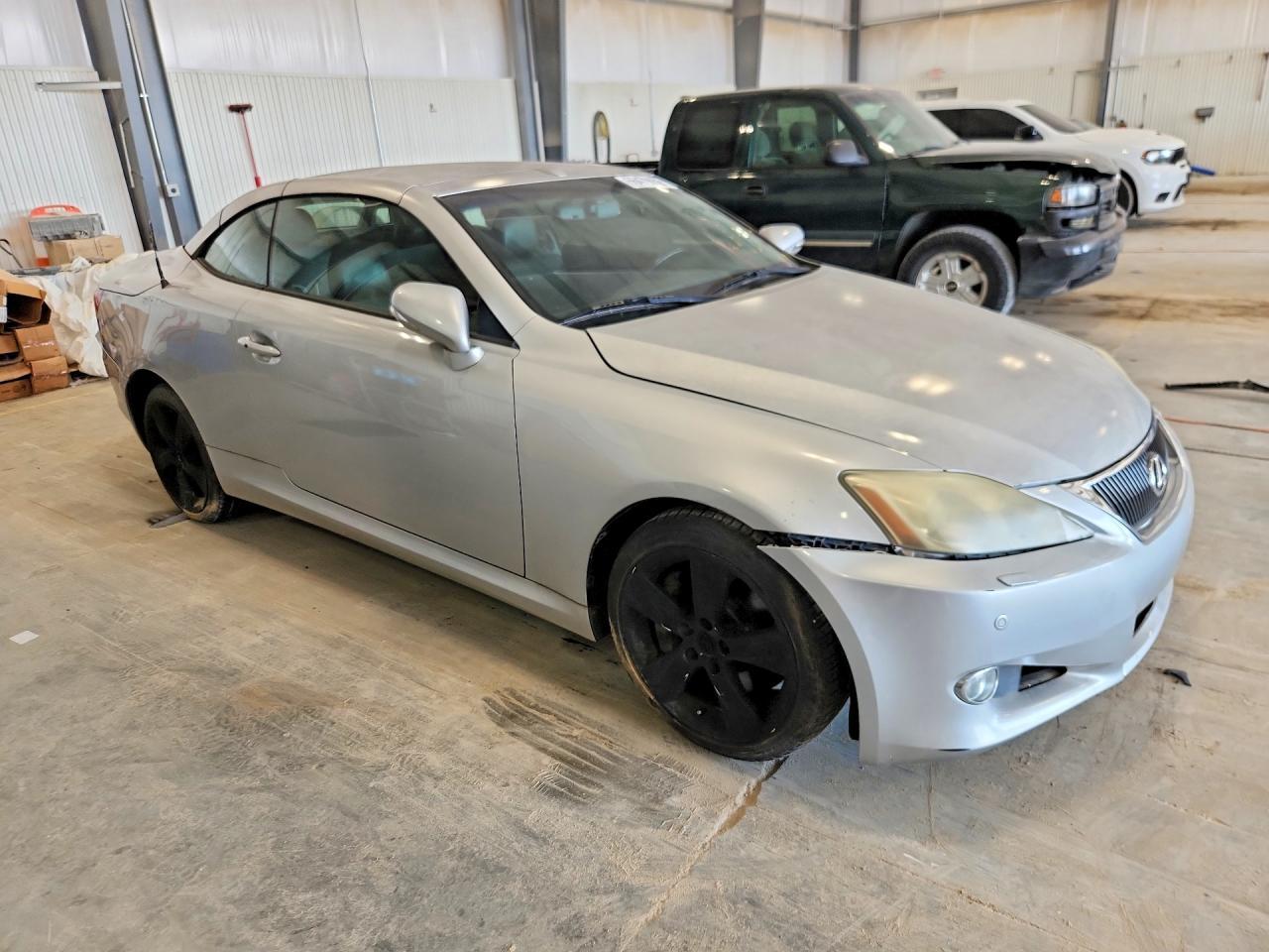 2010 Lexus Is 350 - Image 4
