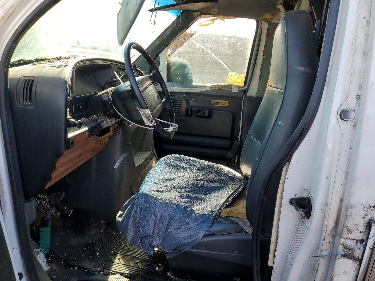 1994 Ford Econoline E150 Van - Фото 7