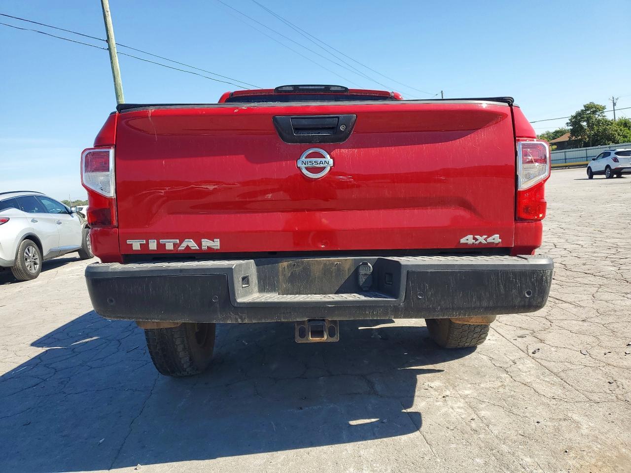 2021 Nissan Titan S - Фото 6