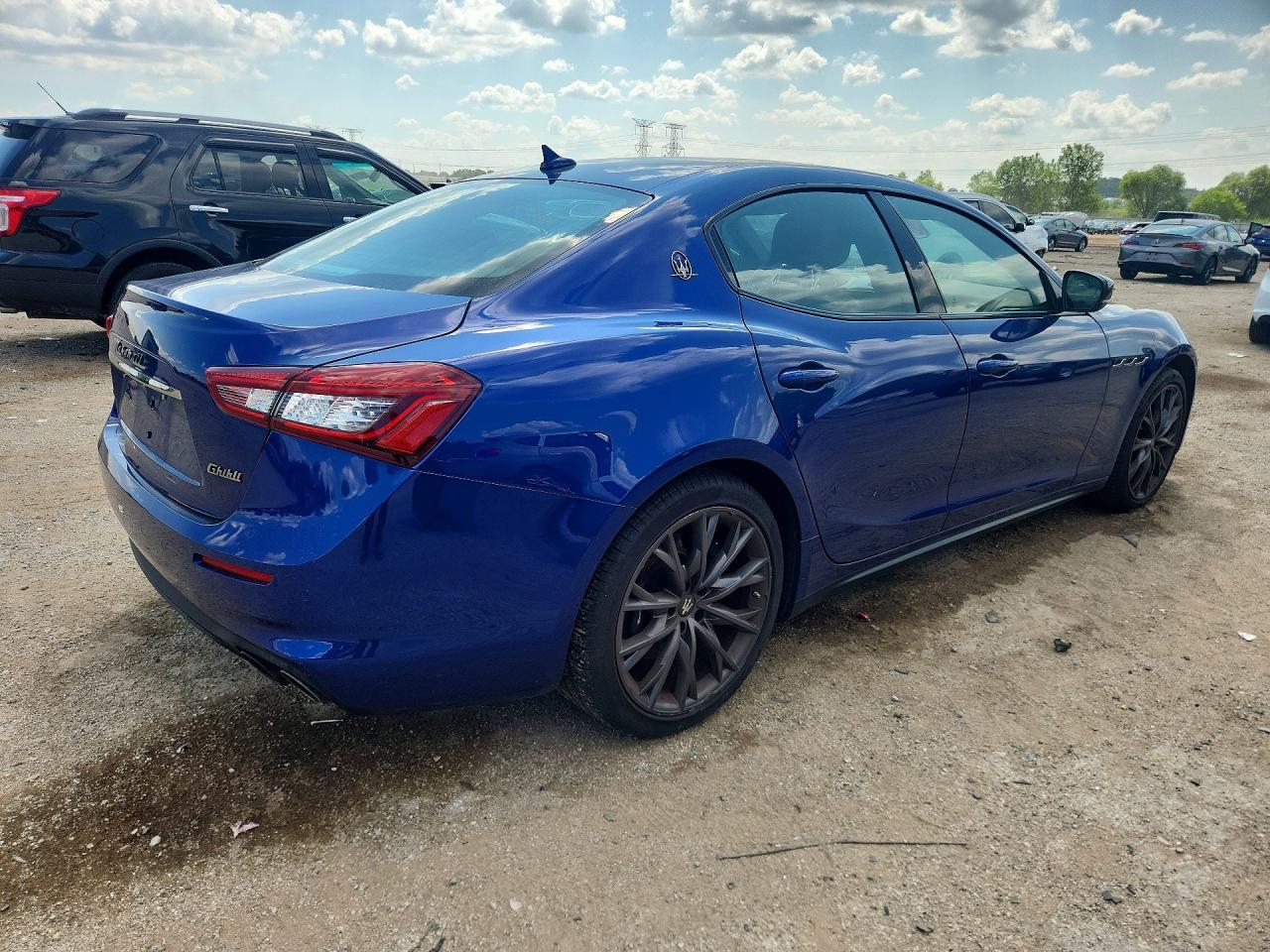2020 Maserati Ghibli S - Фото 3