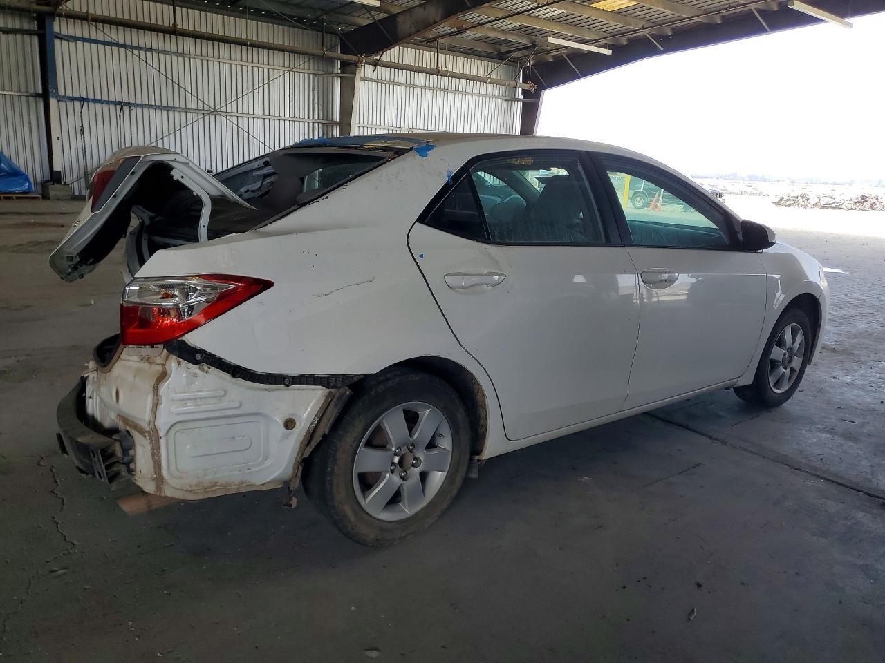 2016 Toyota Corolla Le - Image 3