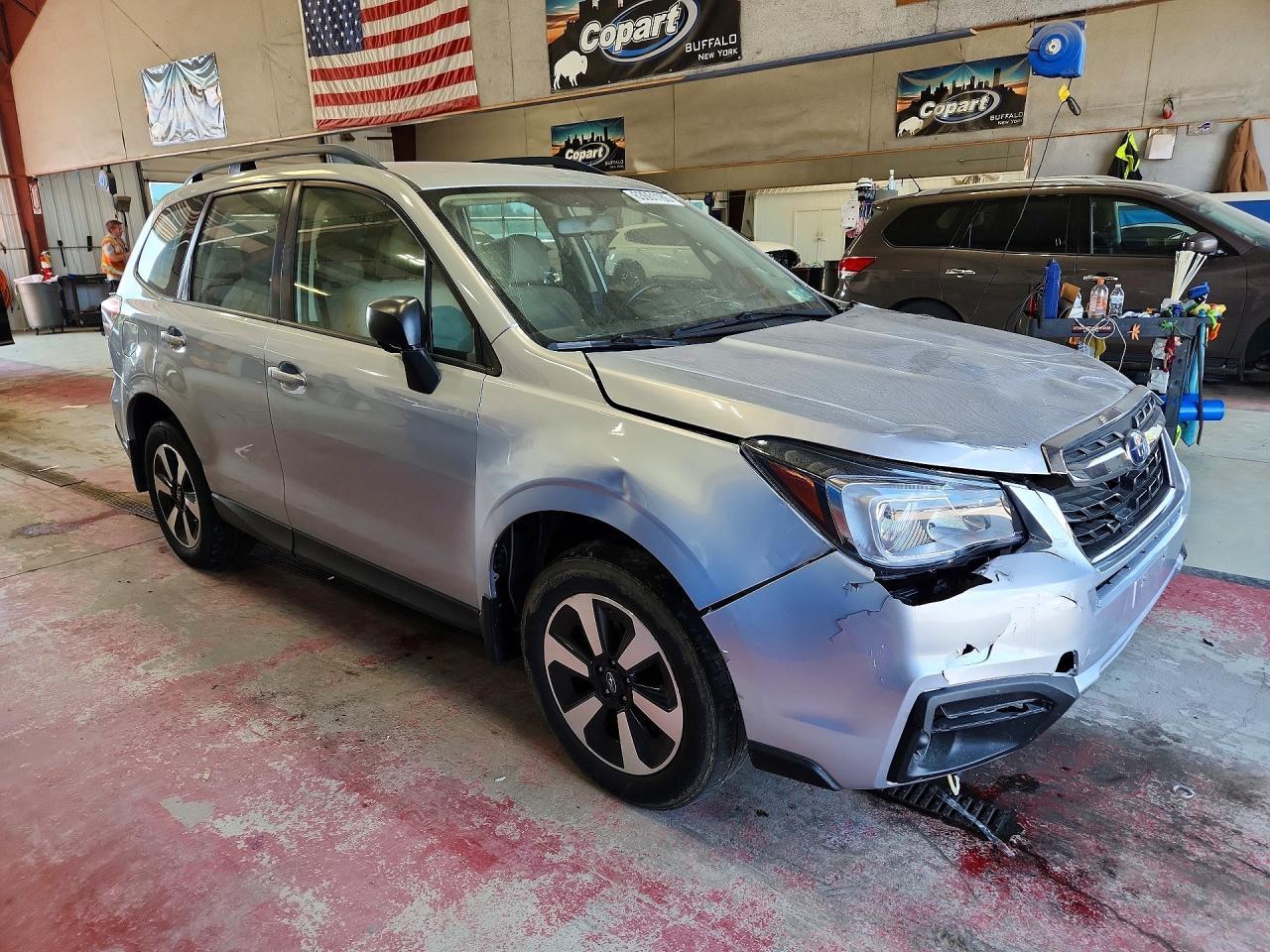 2017 Subaru Forester 2.5I - Image 4