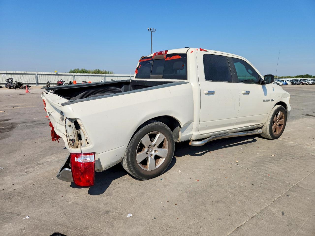 2009 Dodge Ram 1500 - Фото 3