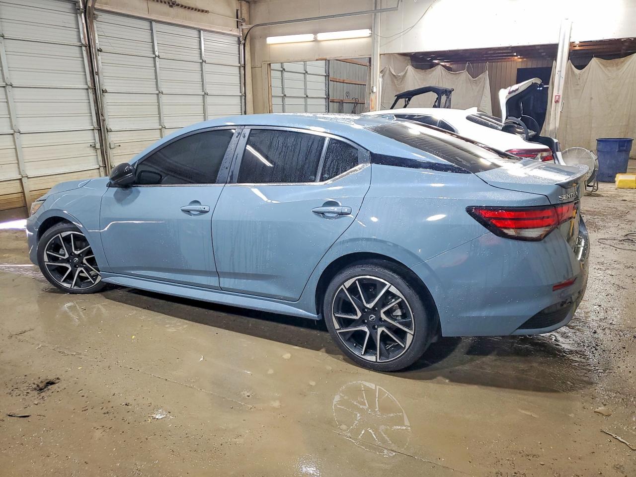 2024 Nissan Sentra Sr - Фото 2