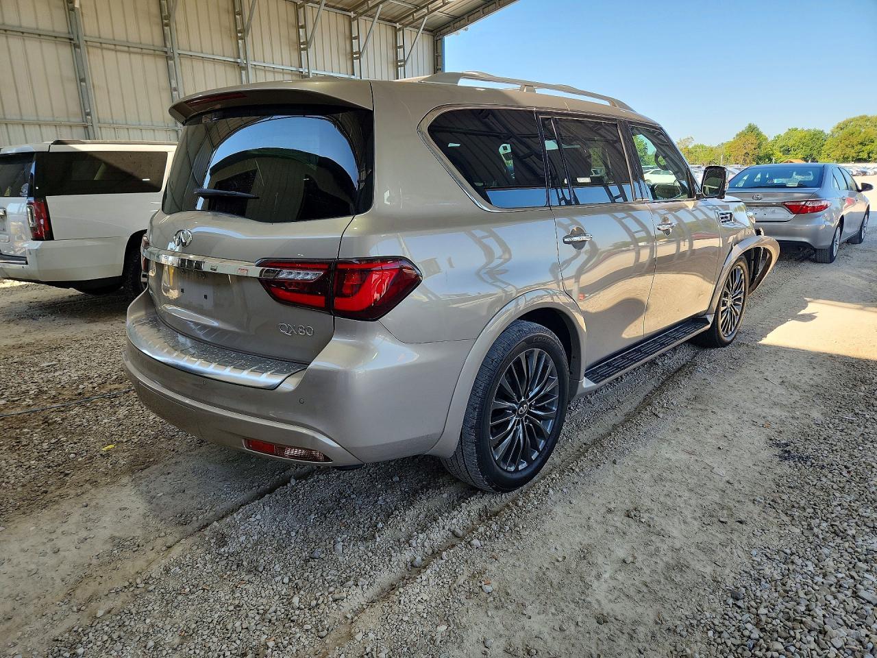 2023 Infiniti Qx80 Sensory - Фото 3