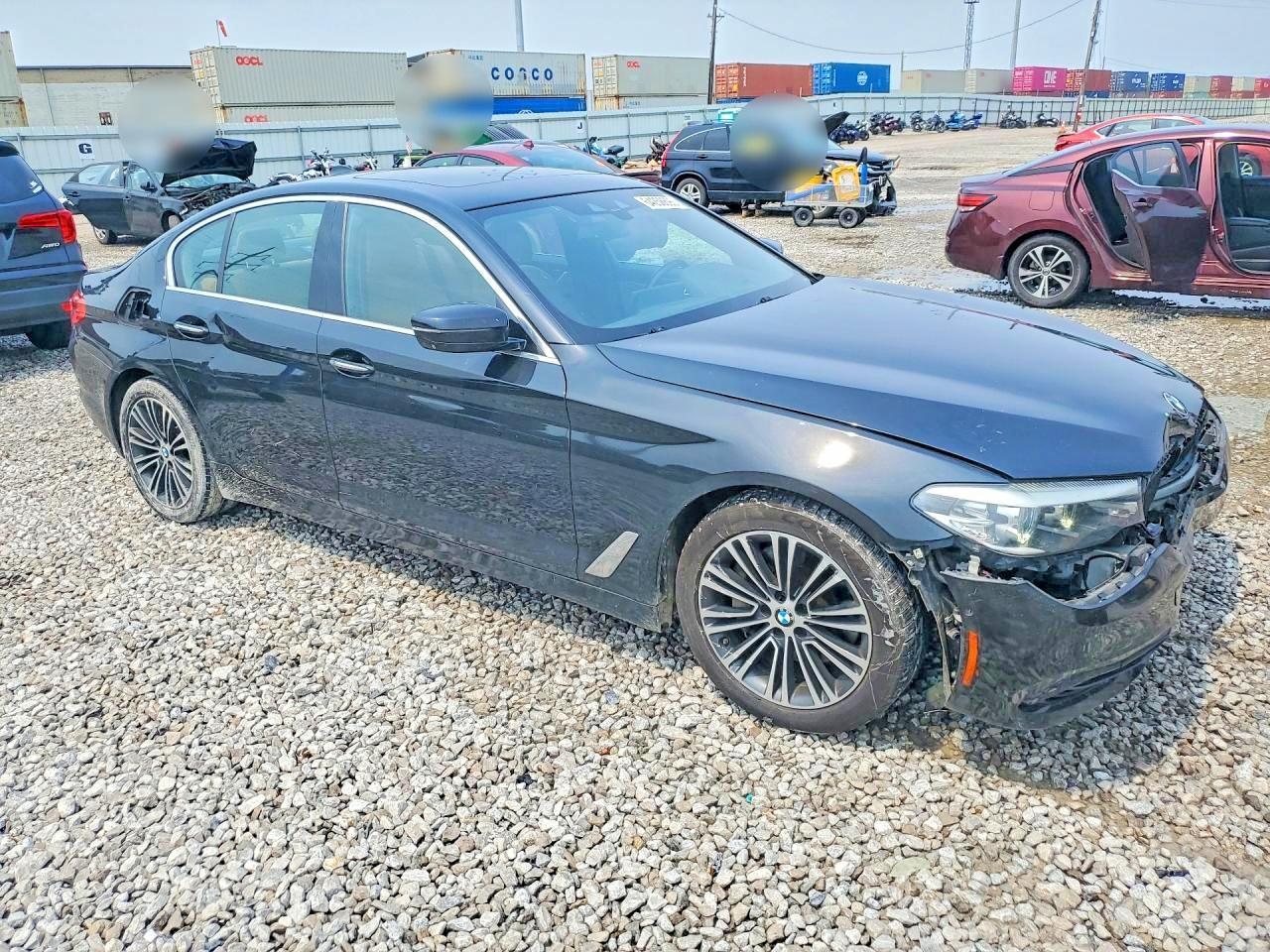 2017 BMW 530 Xi - Фото 4