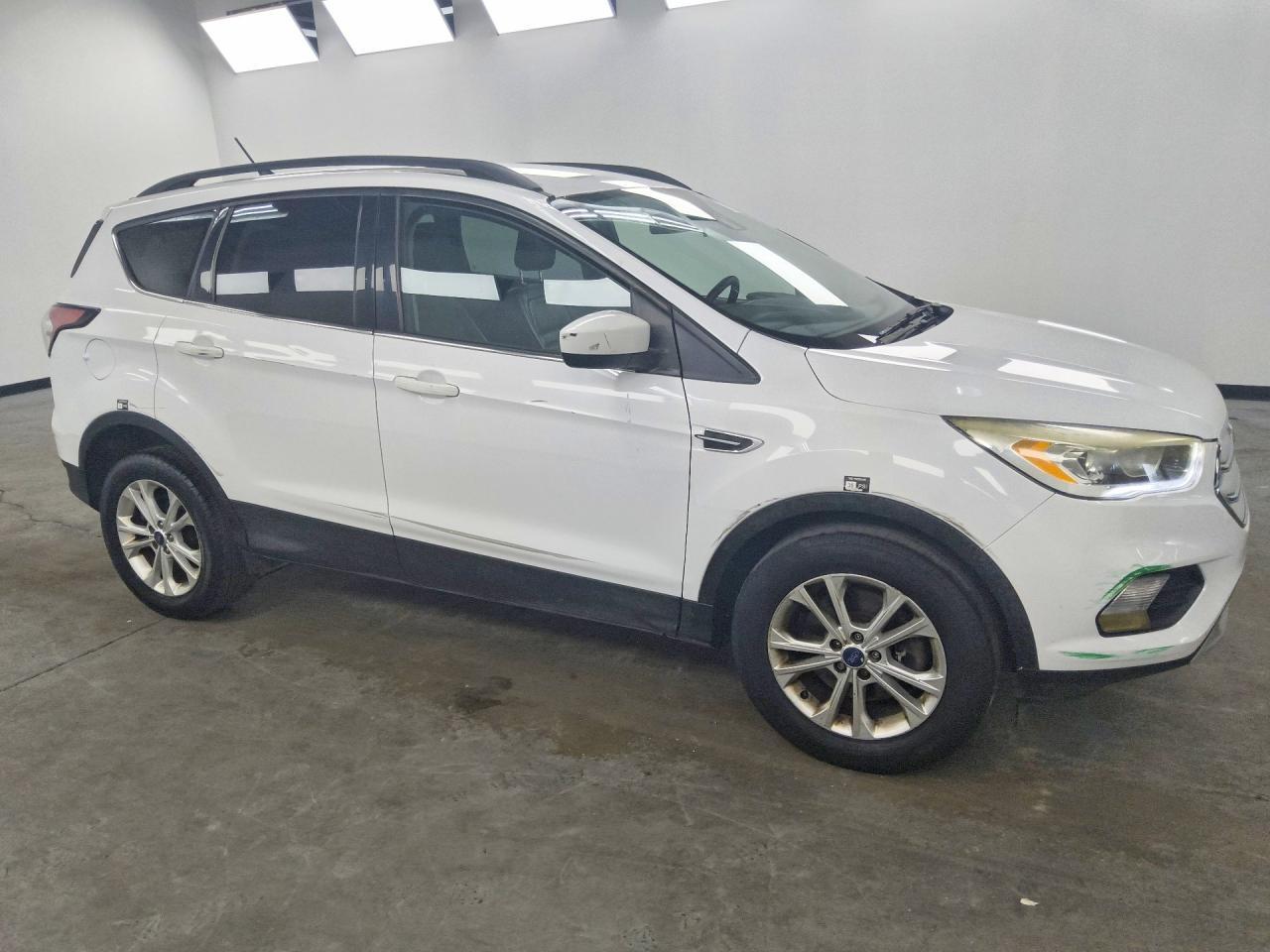 2018 Ford Escape Sel - Фото 4