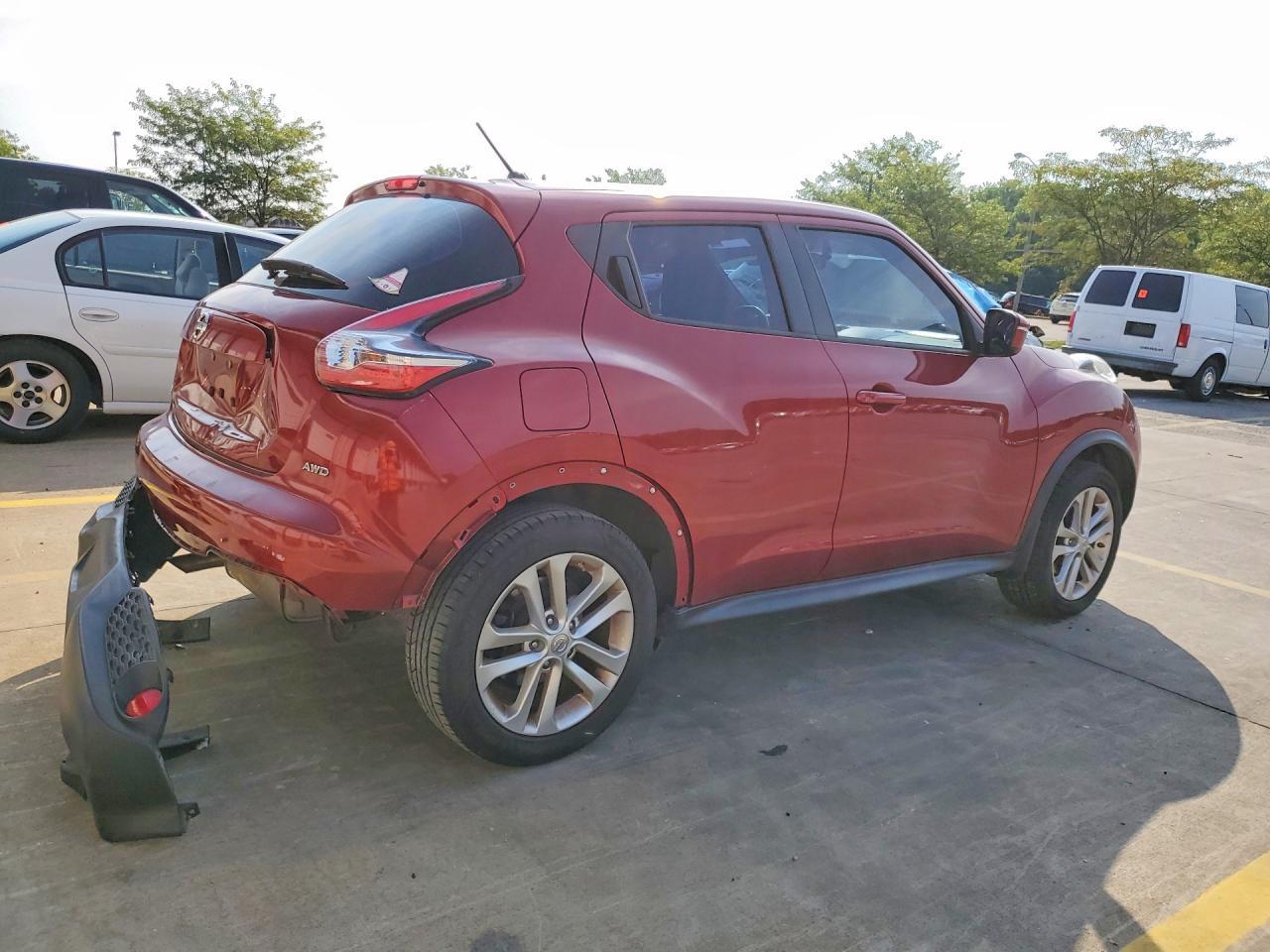 2016 Nissan Juke S - Image 3