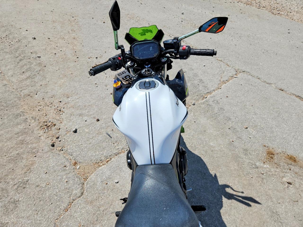 2021 Kawasaki Er650 K - Фото 6