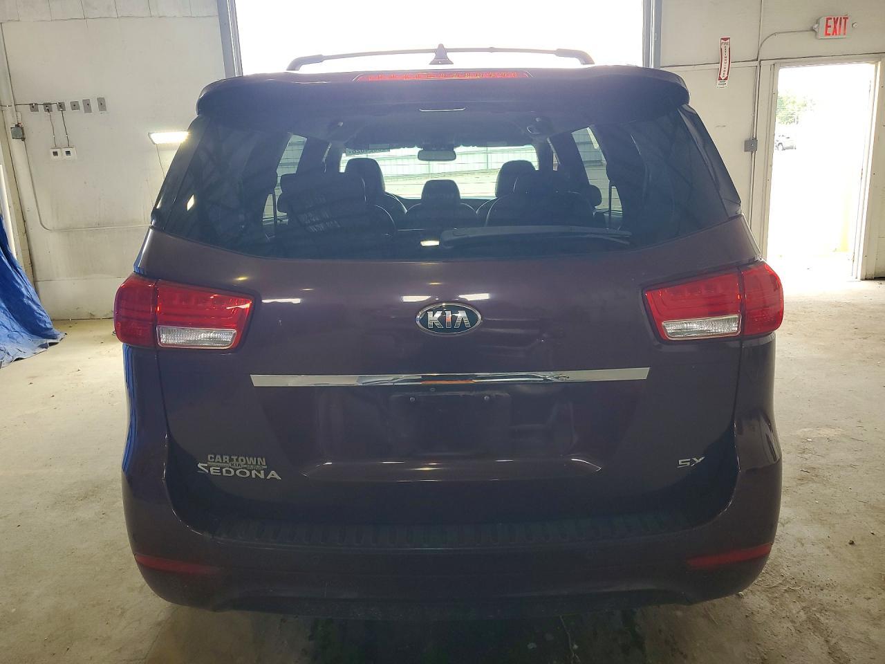2015 Kia Sedona Sx - Image 6