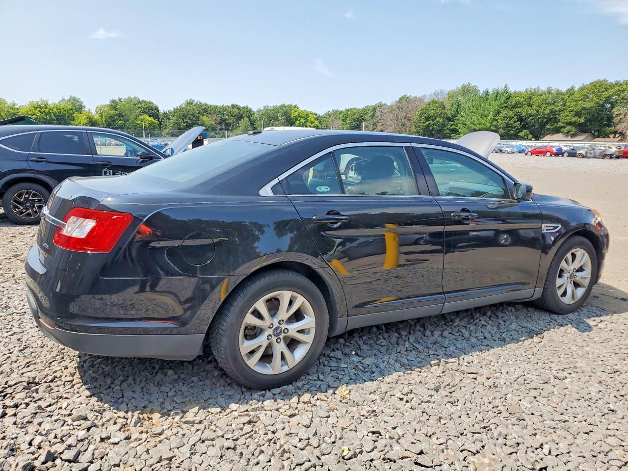 2011 Ford Taurus Sel - Фото 3