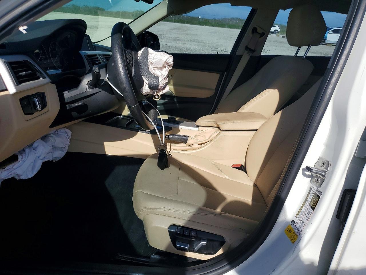 2018 BMW 320 I - Image 7