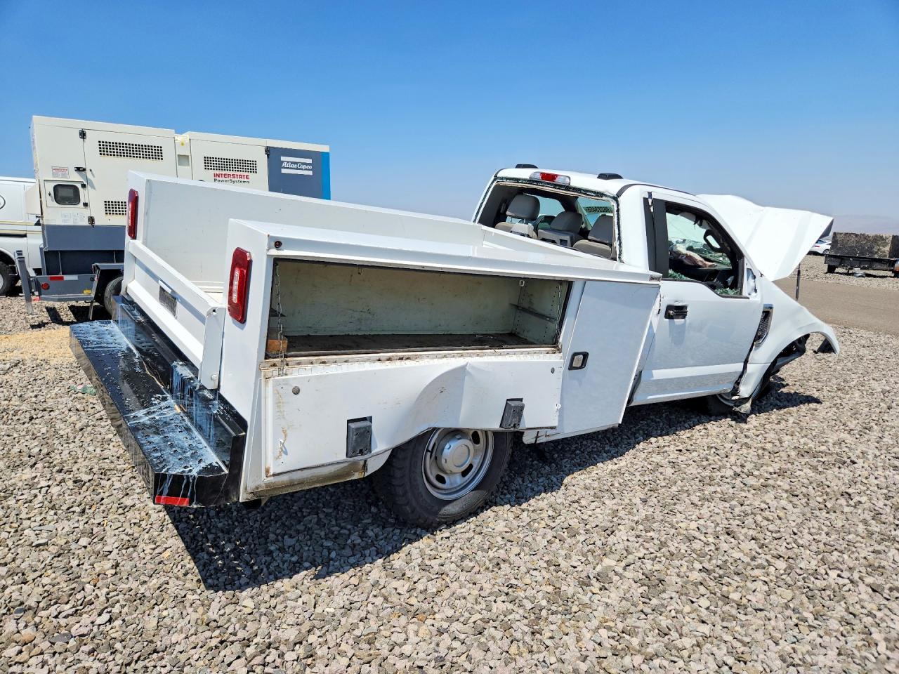 2022 Ford F250 Sd 2Wd V8 Ffv Reg Cab 6.2L Xl Utility / Service Body - Фото 3