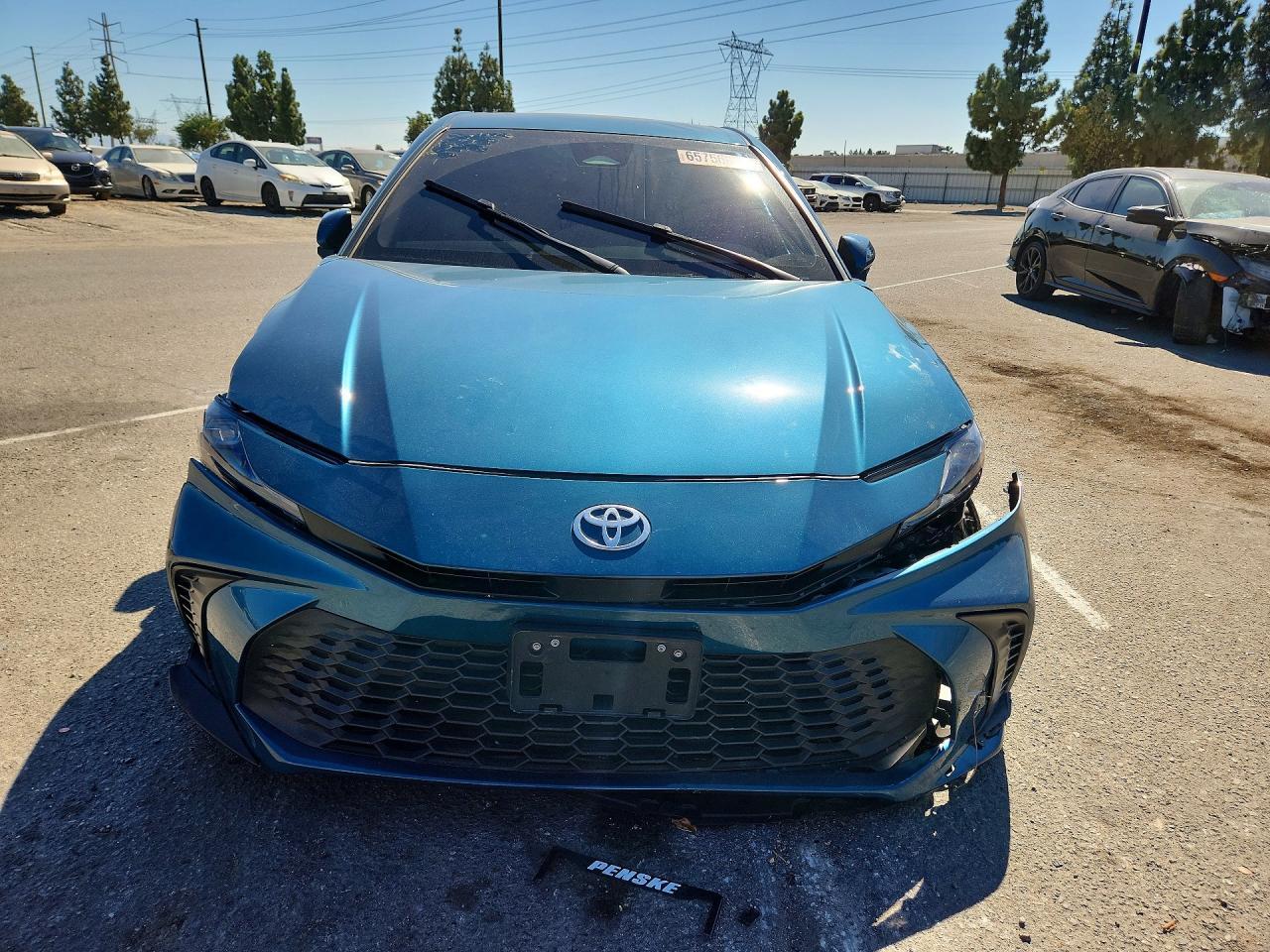 2025 Toyota Camry Se - Фото 5