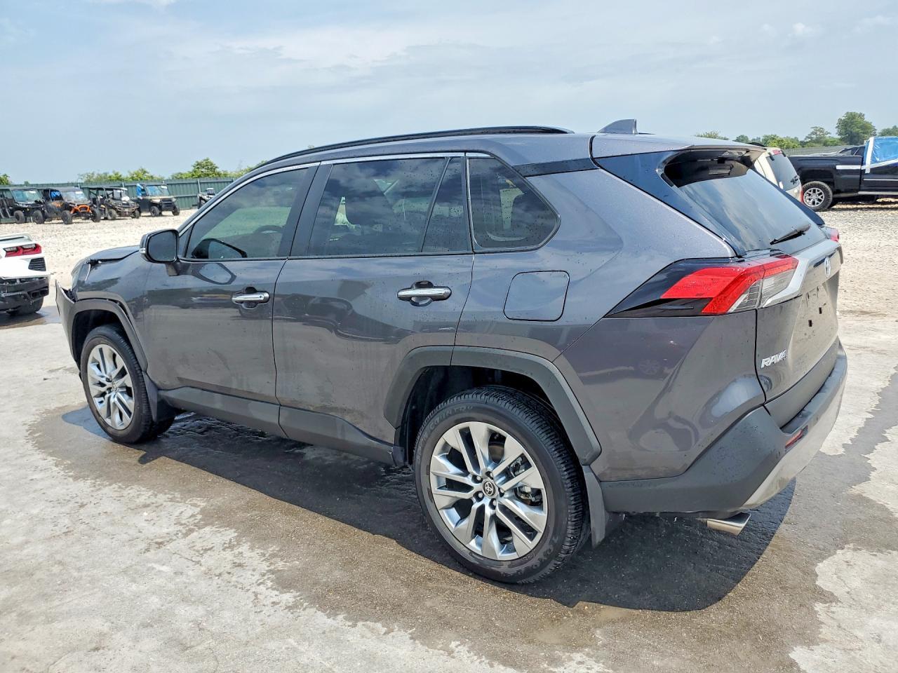 2024 Toyota Rav4 Limited - Фото 2