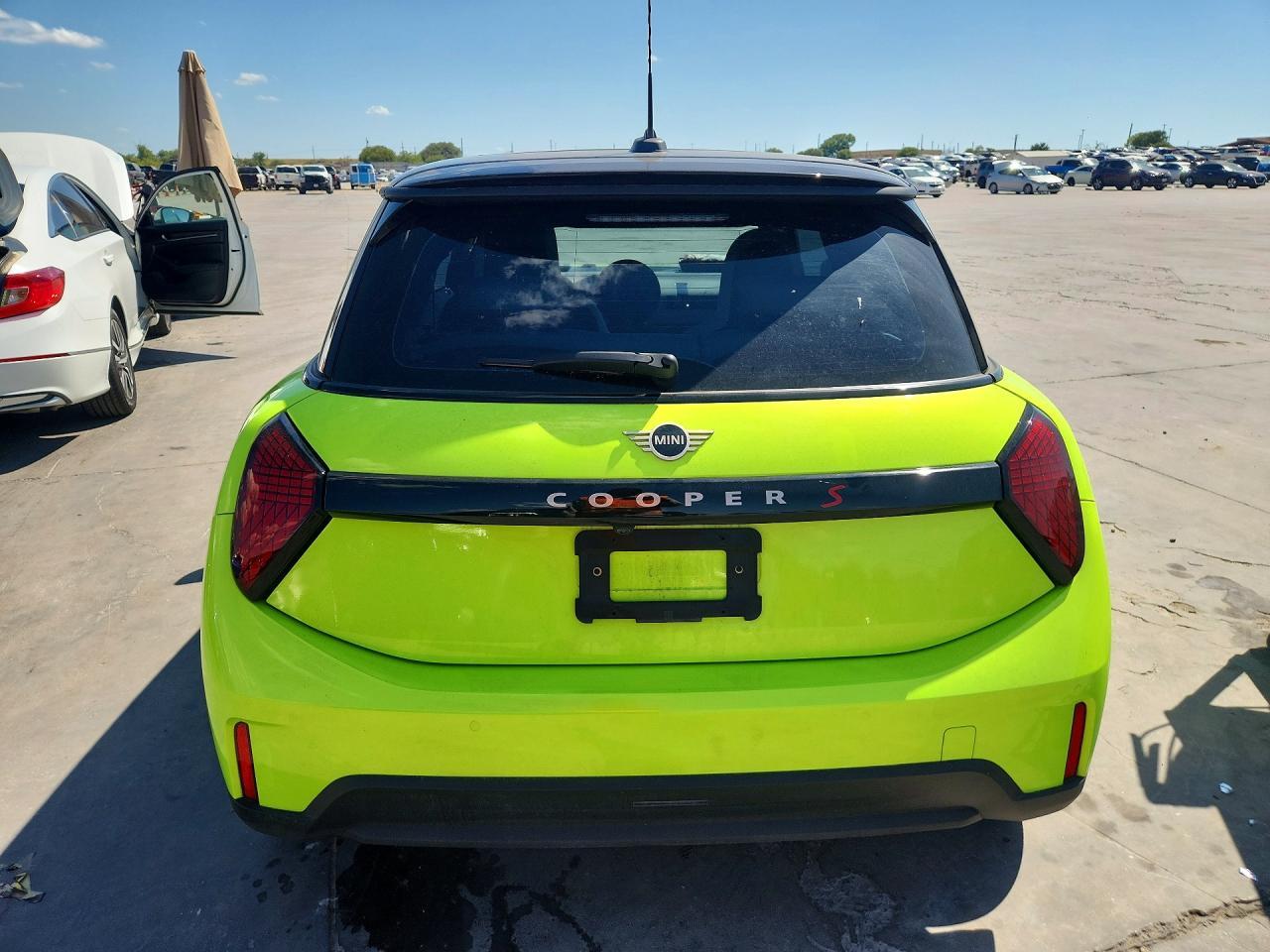 2025 Mini Cooper S - Image 6