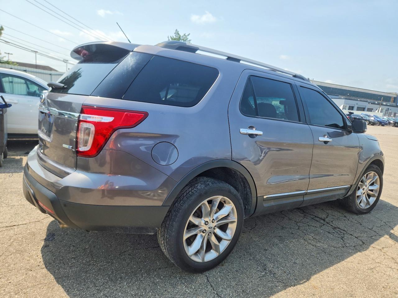 2013 Ford Explorer Xlt - Фото 3