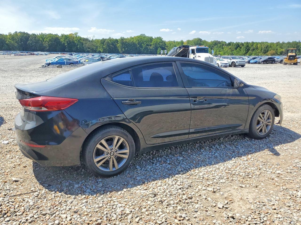 2017 Hyundai Elantra Se - Image 3