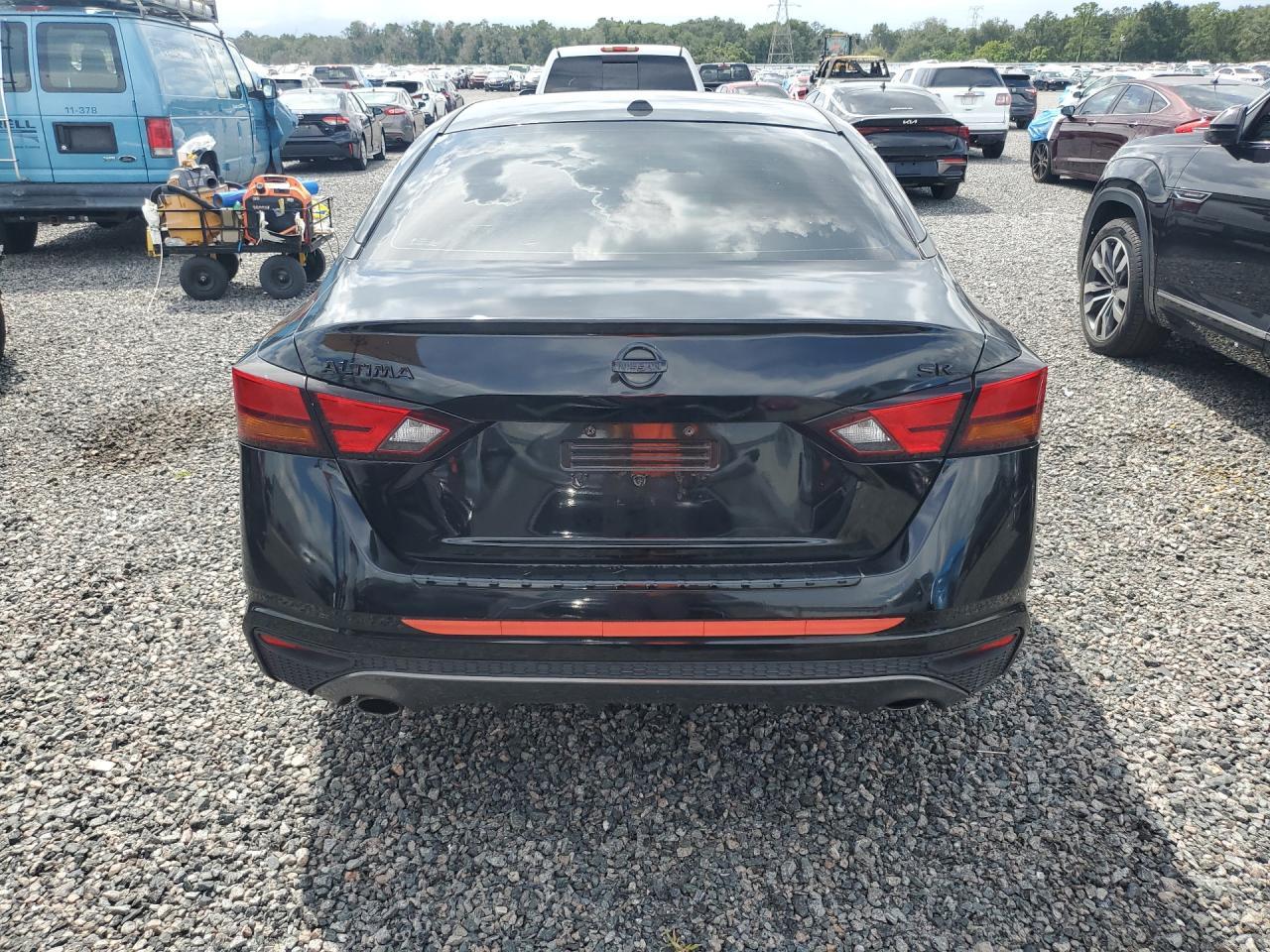 2019 Nissan Altima Sr - Фото 6