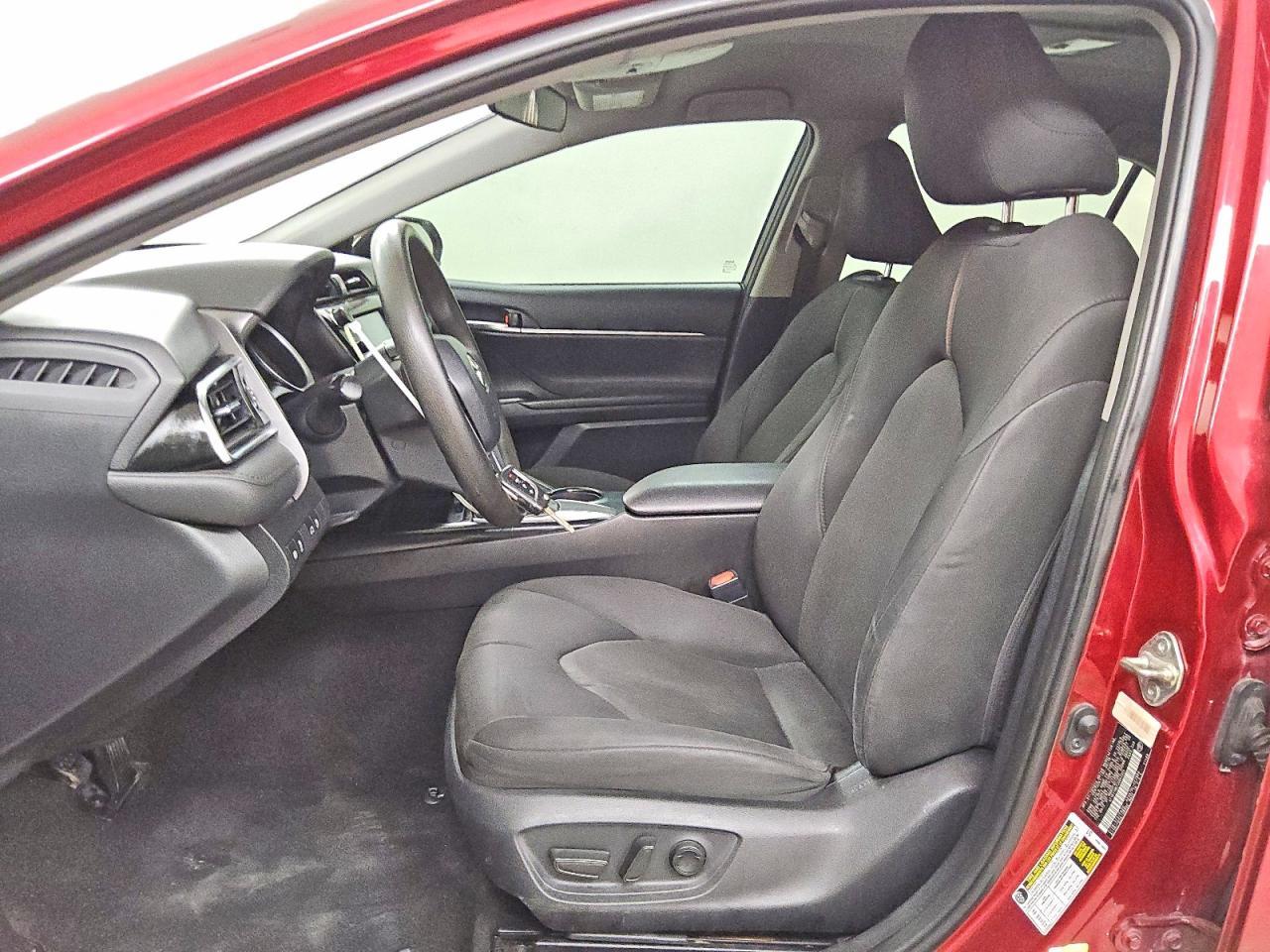 2018 Toyota Camry Le - Фото 7