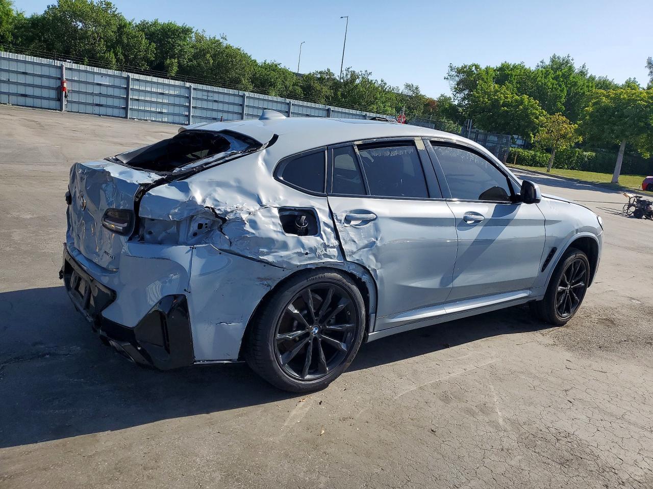 2024 BMW X4 xDrive30I - Фото 3
