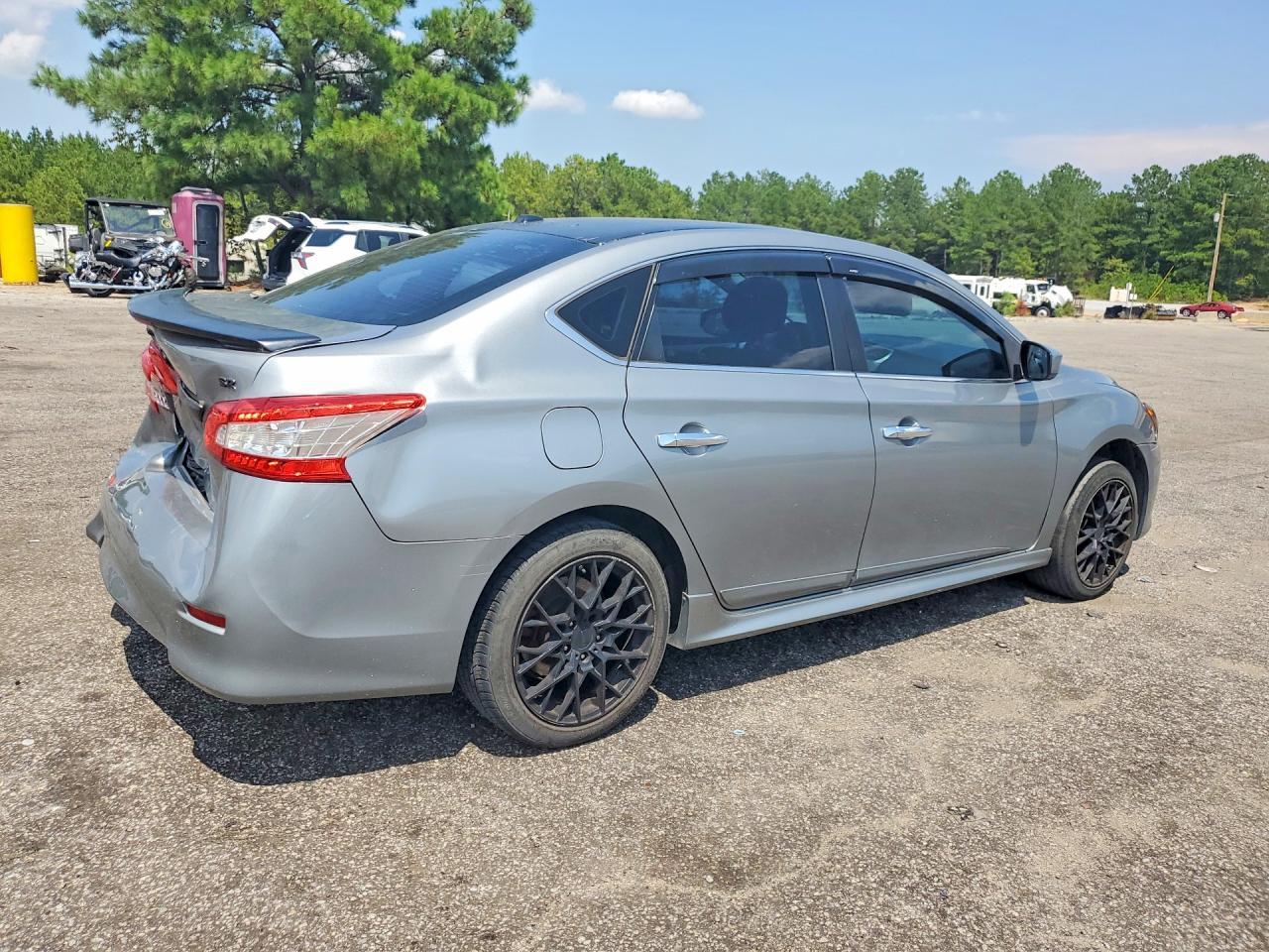 2013 Nissan Sentra S - Image 3
