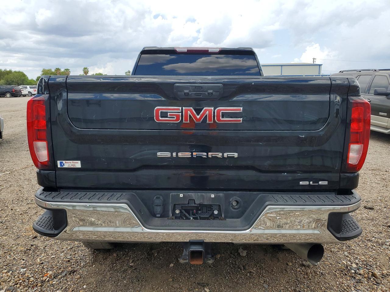 2023 GMC Sierra - Image 6