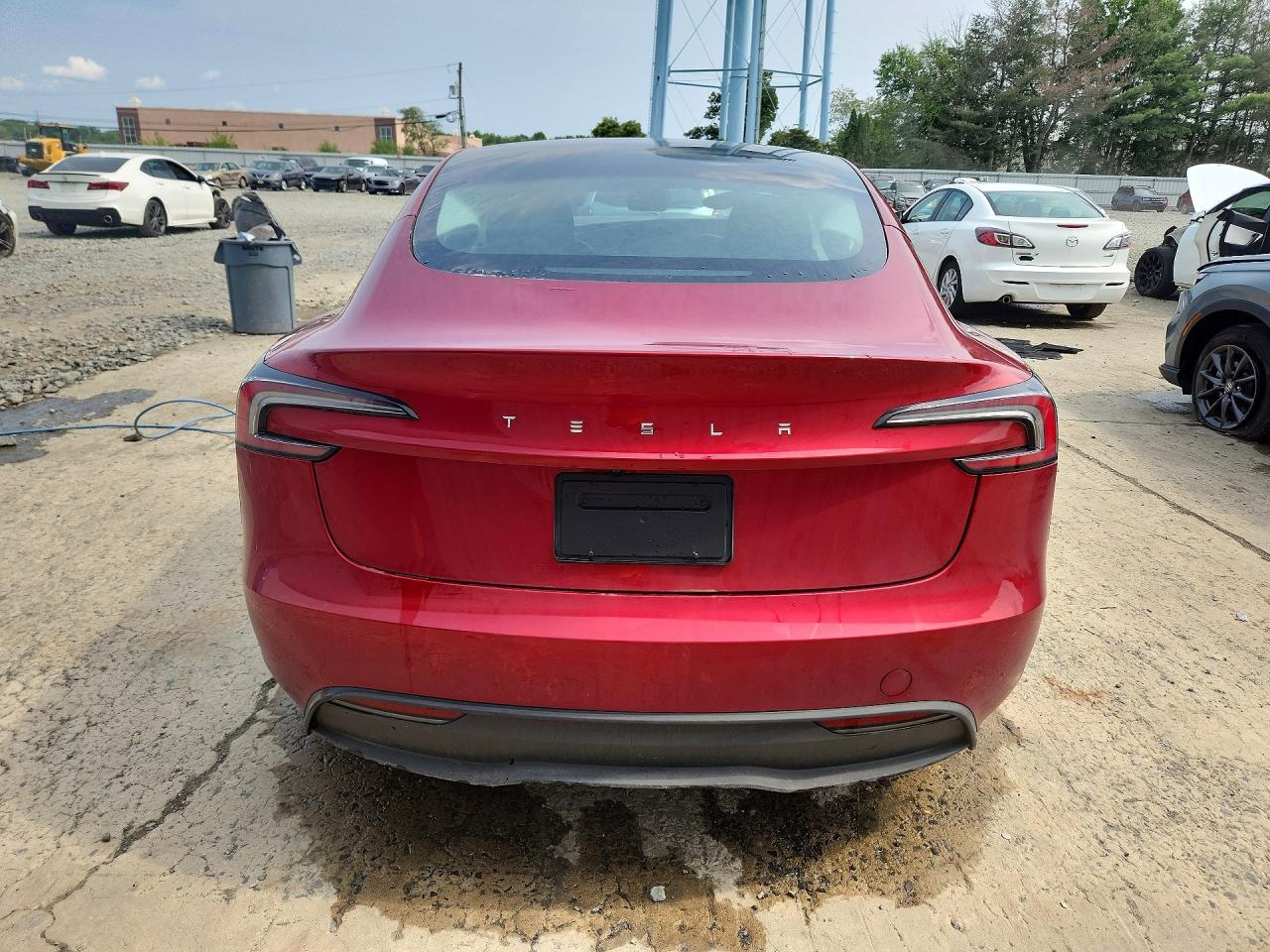 2025 Tesla Model 3 - Image 6