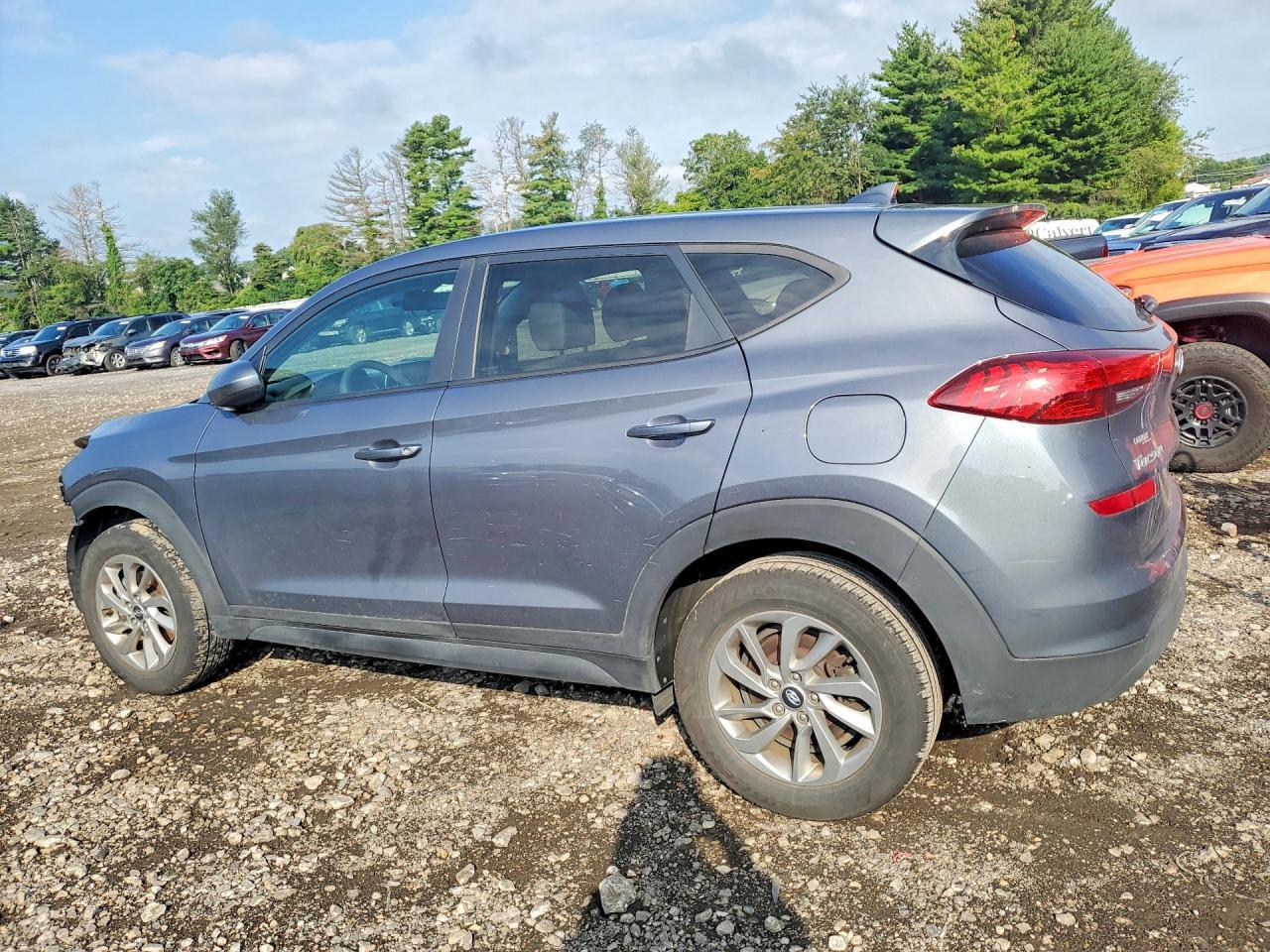 2019 Hyundai Tucson Se - Image 2