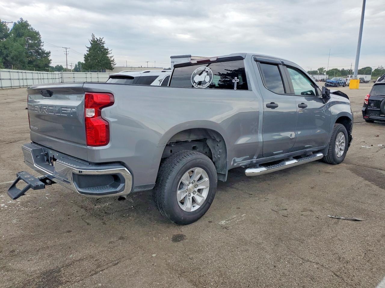2019 Chevrolet Silverado C1500 - Фото 3