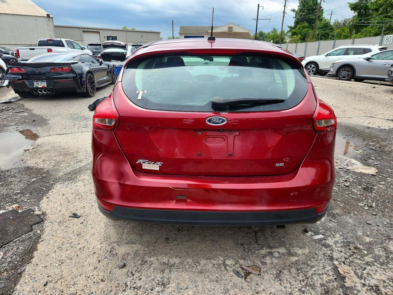 2017 Ford Focus Se - Фото 6