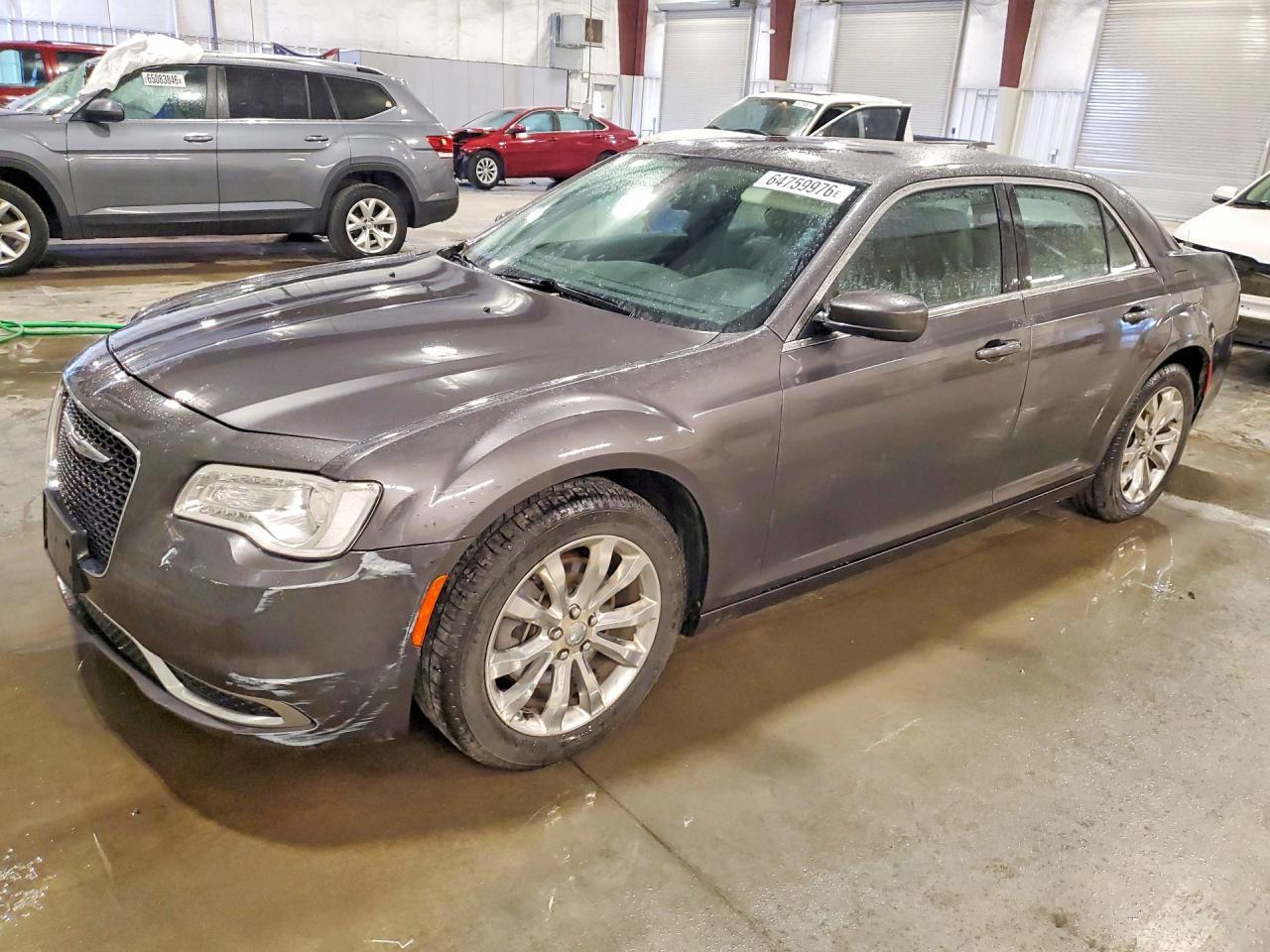 2016 Chrysler 300 Limited