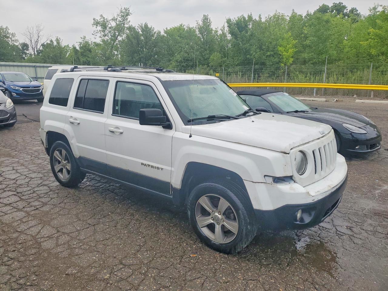 2017 Jeep Patriot Latitude - Фото 4