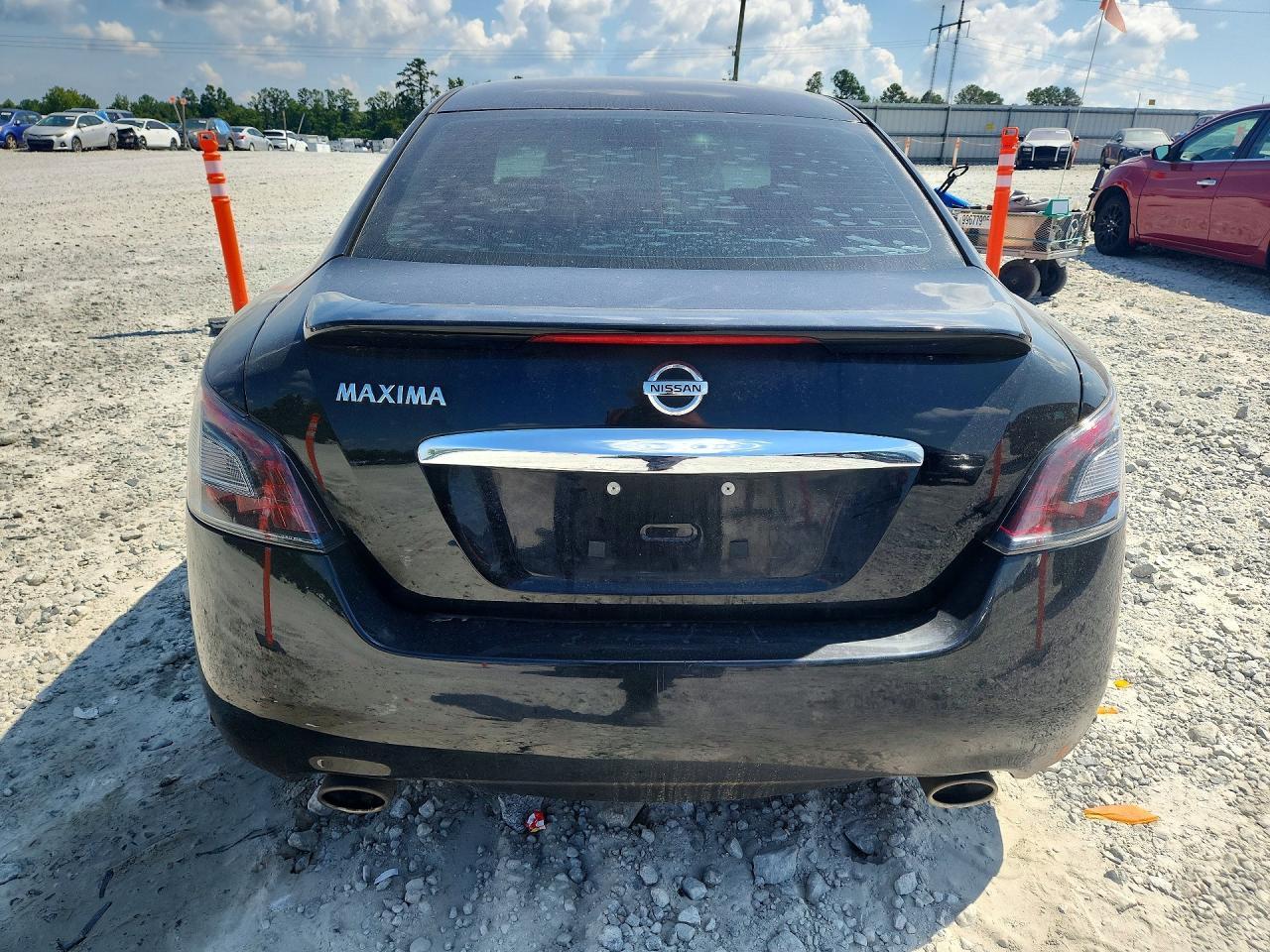 2014 Nissan Maxima 3.5 S - Image 6