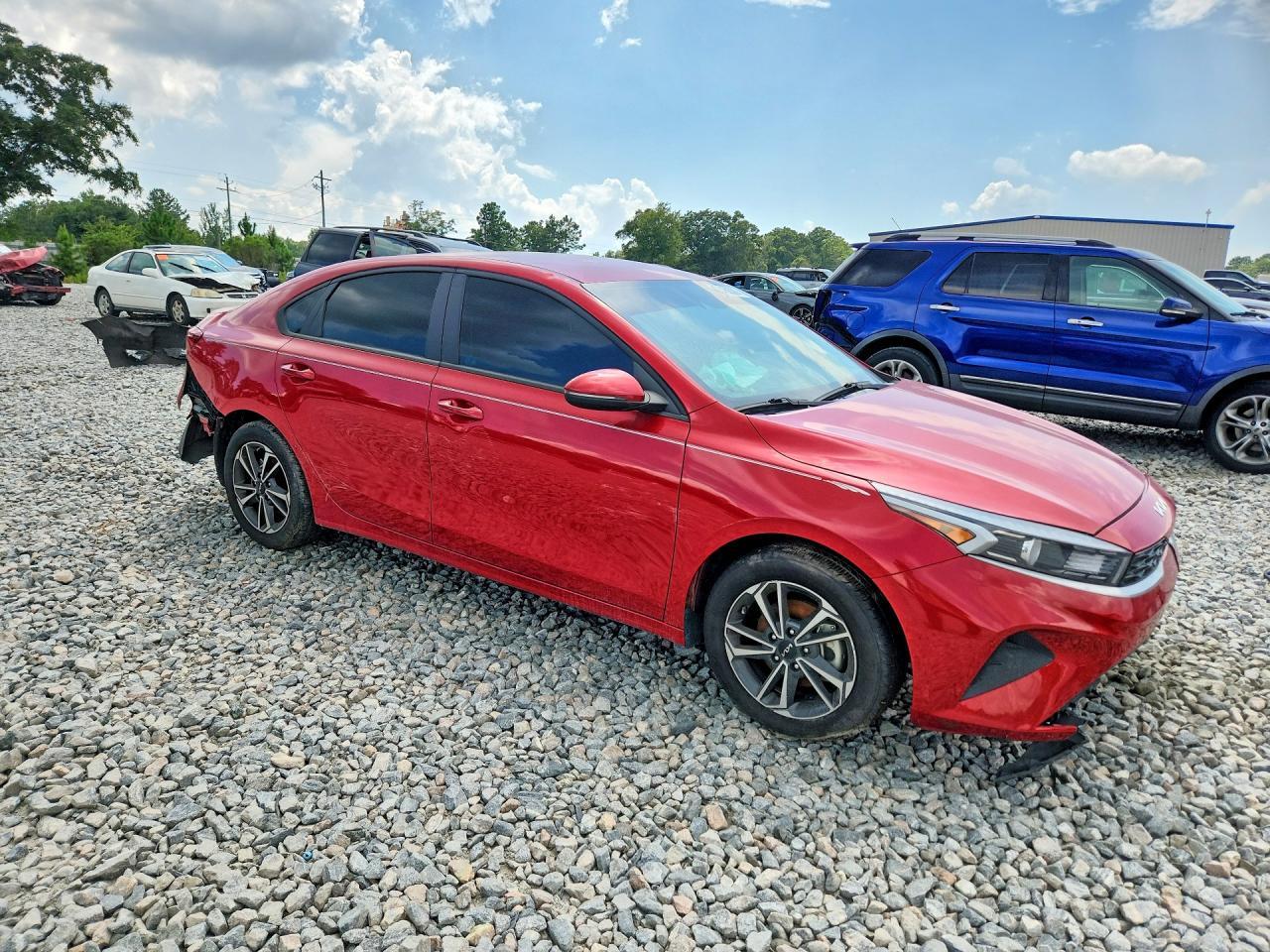2024 Kia Forte Lxs - Фото 4