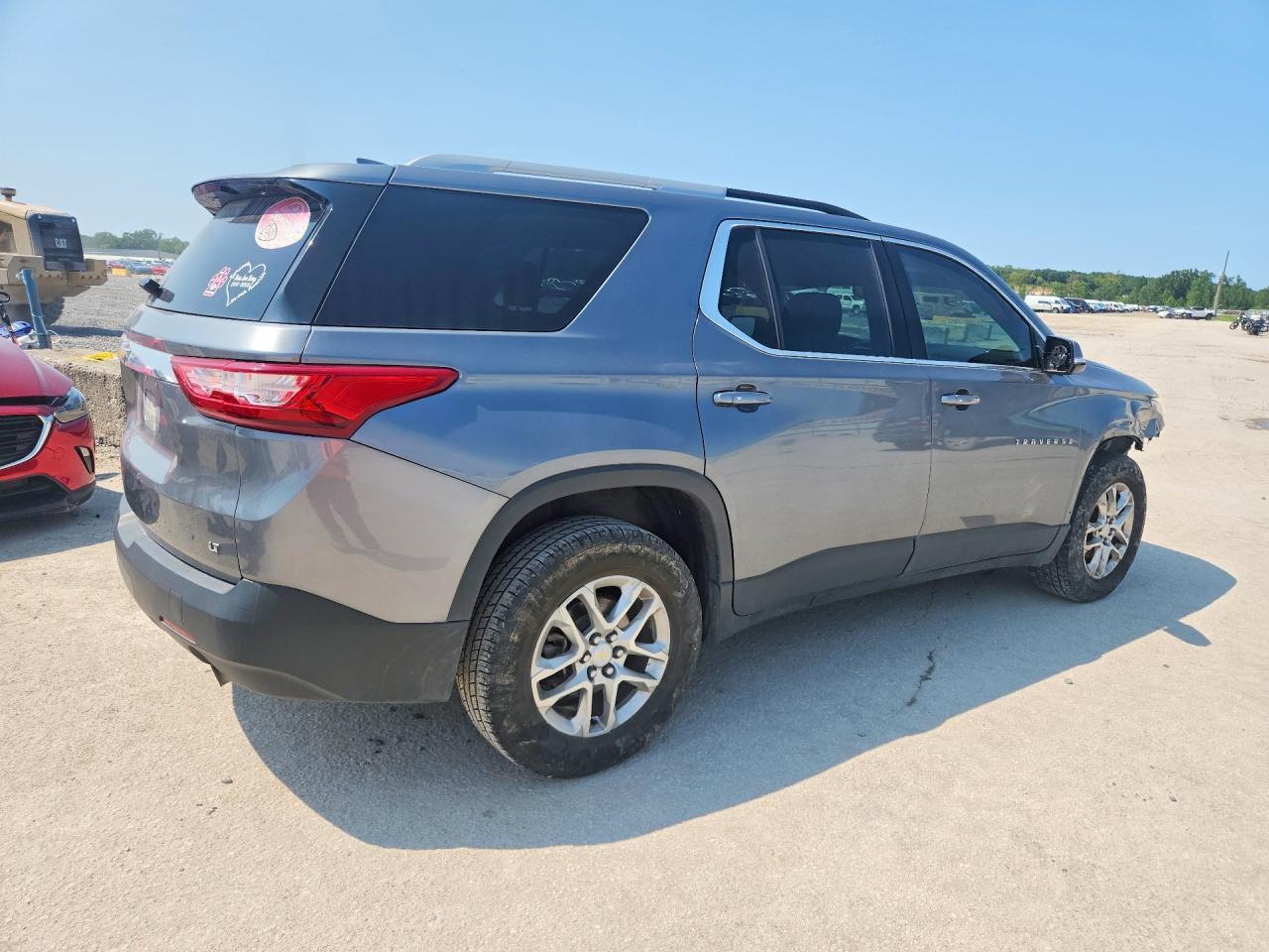 2018 Chevrolet Traverse Lt - Фото 3