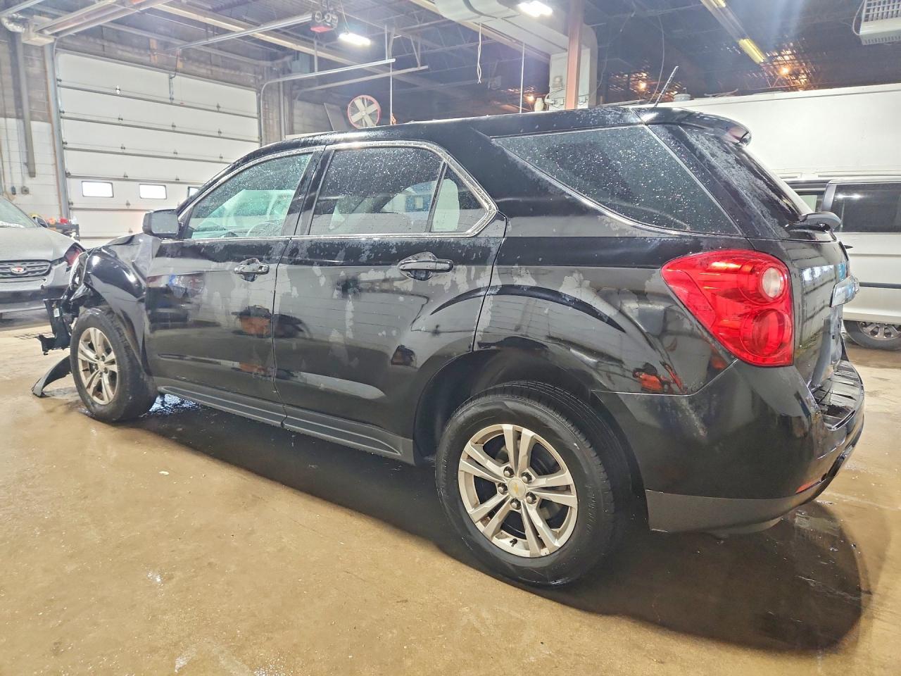 2015 Chevrolet Equinox Ls - Image 2