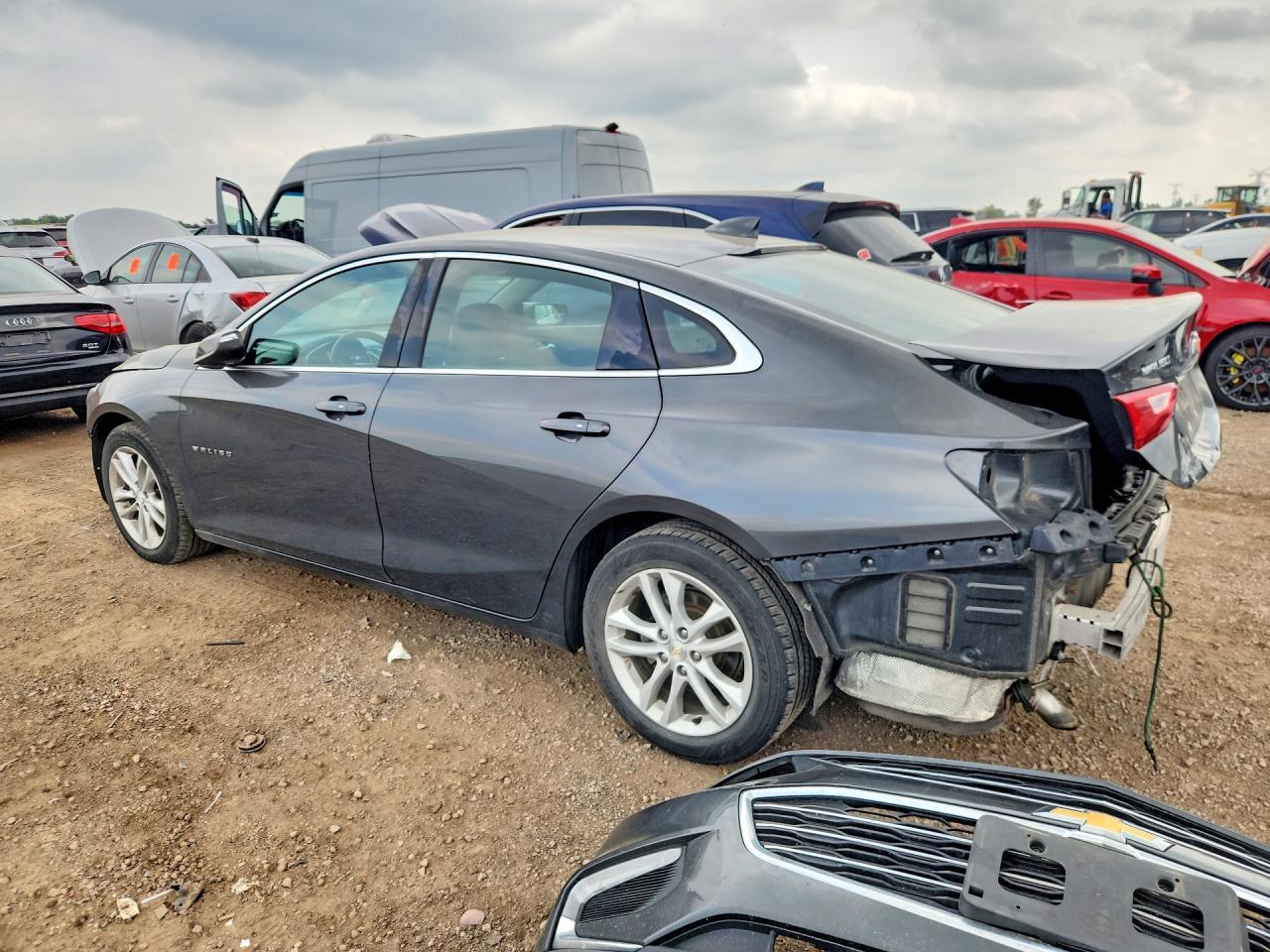 2018 Chevrolet Malibu Lt - Фото 2