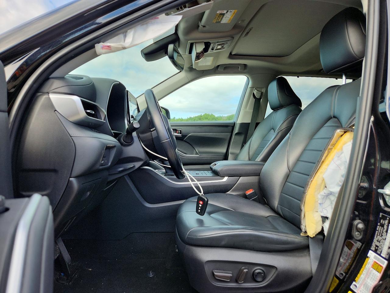 2020 Toyota Highlander Xle - Image 7