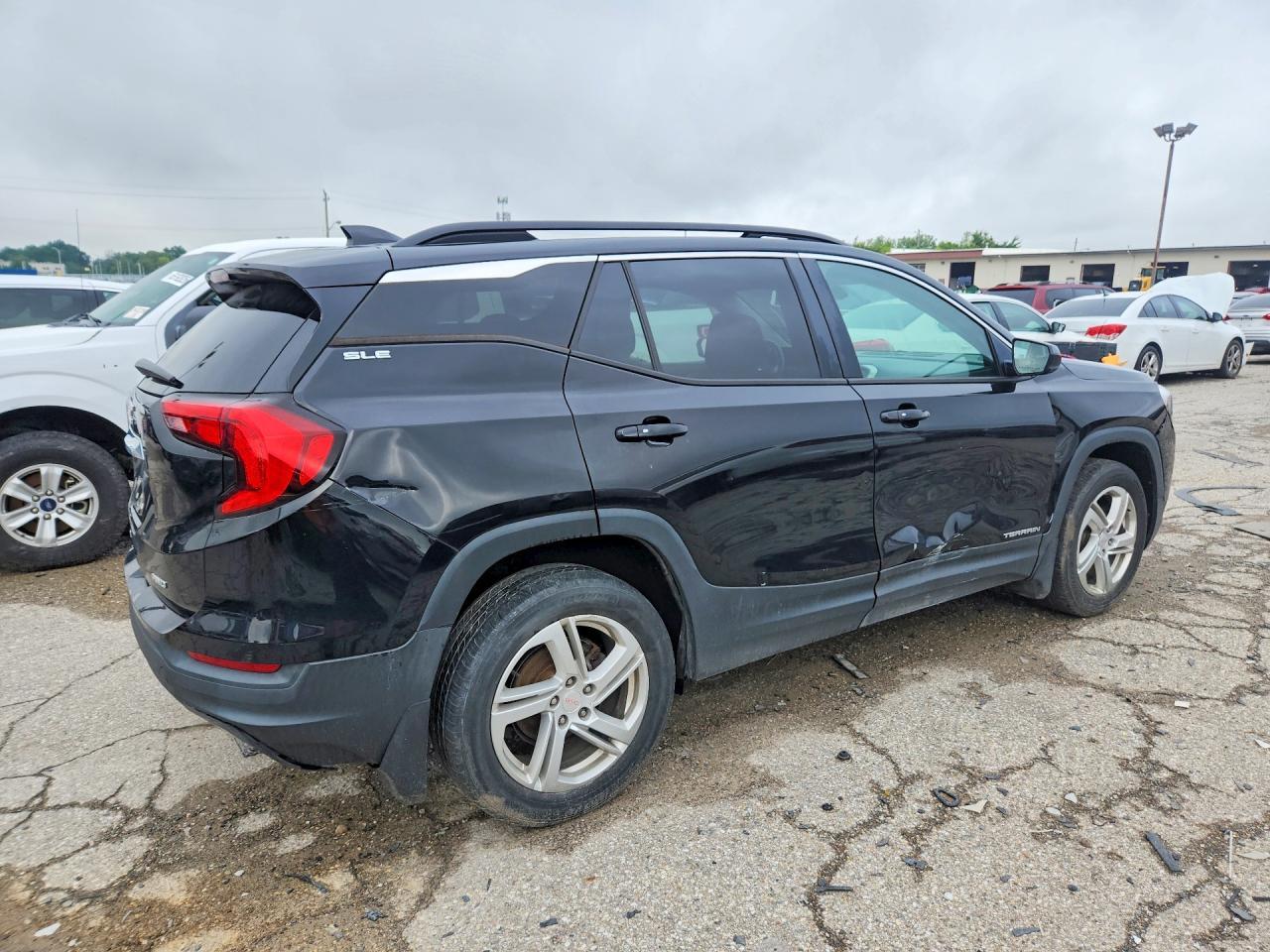 2018 GMC Terrain Sle - Image 3
